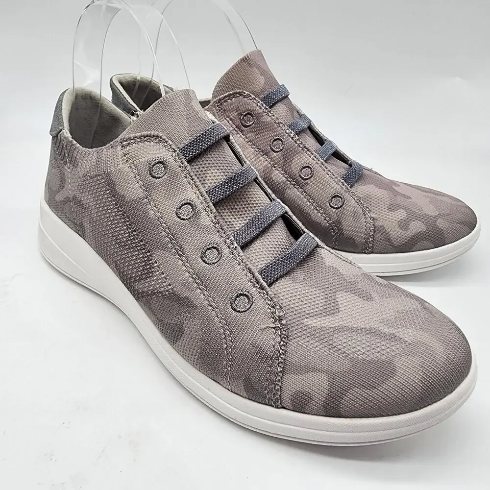Bzees Golden Knit Slip-on Sneakers Gray Camo‎ Casual Shoes 9M